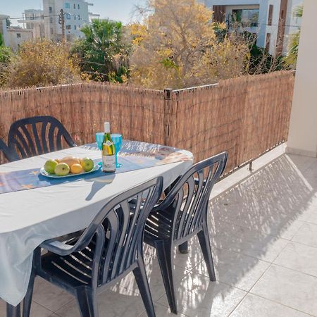 Cozy 1 Bedroom Apartment In Walking Distance To The Municipal Beach Paphos Exteriér fotografie