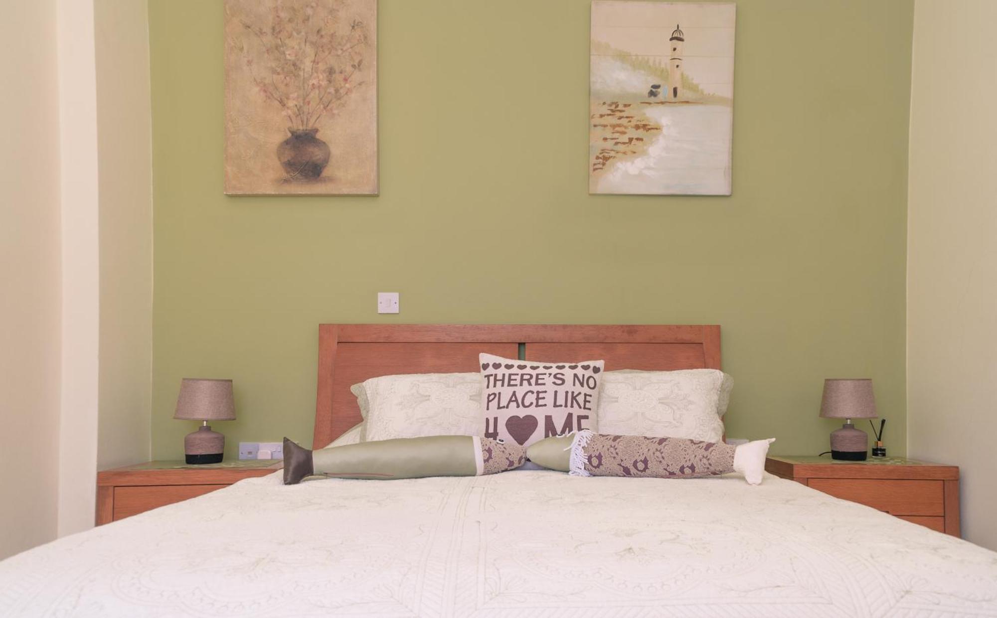 Cozy 1 Bedroom Apartment In Walking Distance To The Municipal Beach Paphos Exteriér fotografie