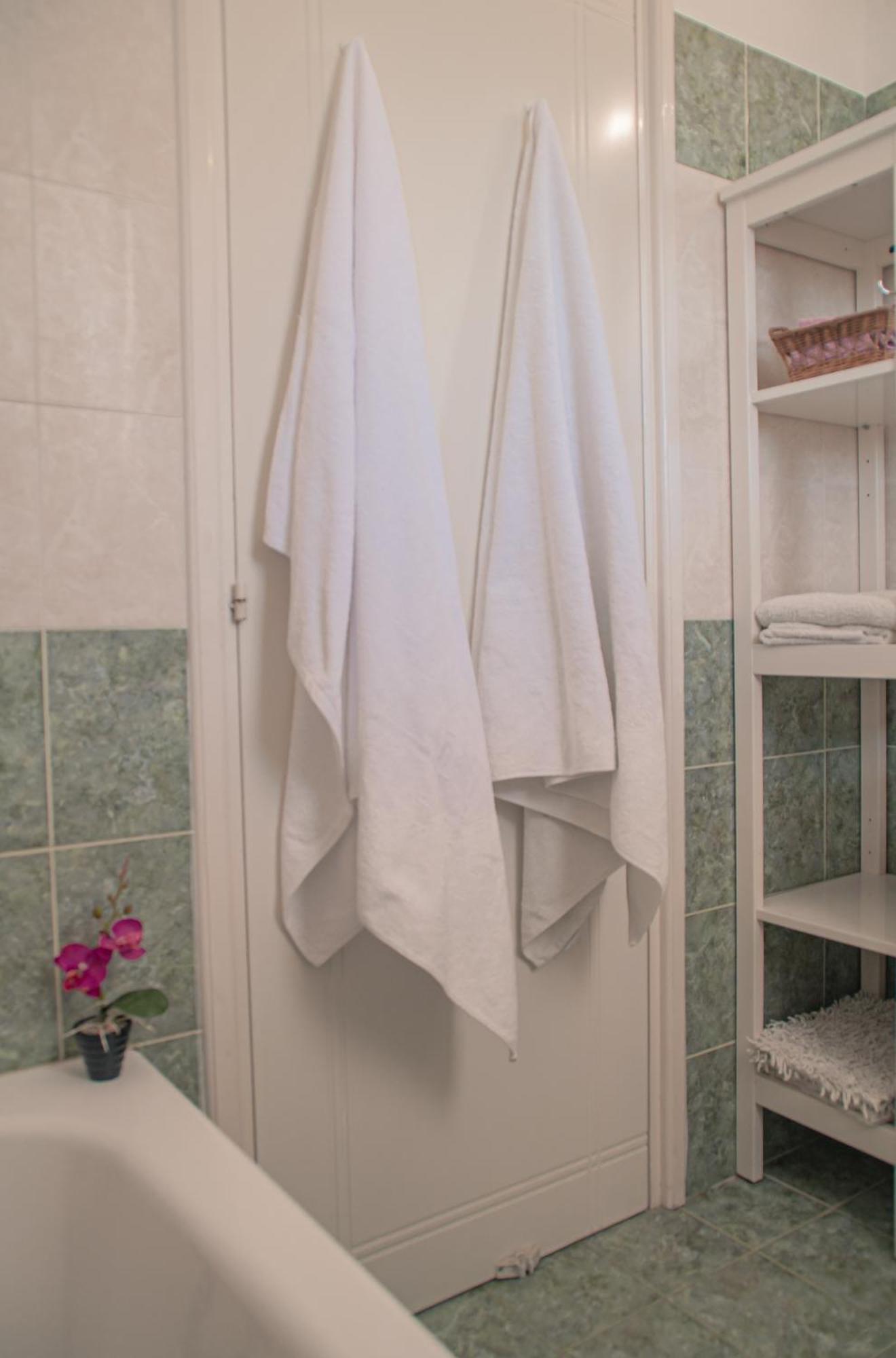 Cozy 1 Bedroom Apartment In Walking Distance To The Municipal Beach Paphos Exteriér fotografie